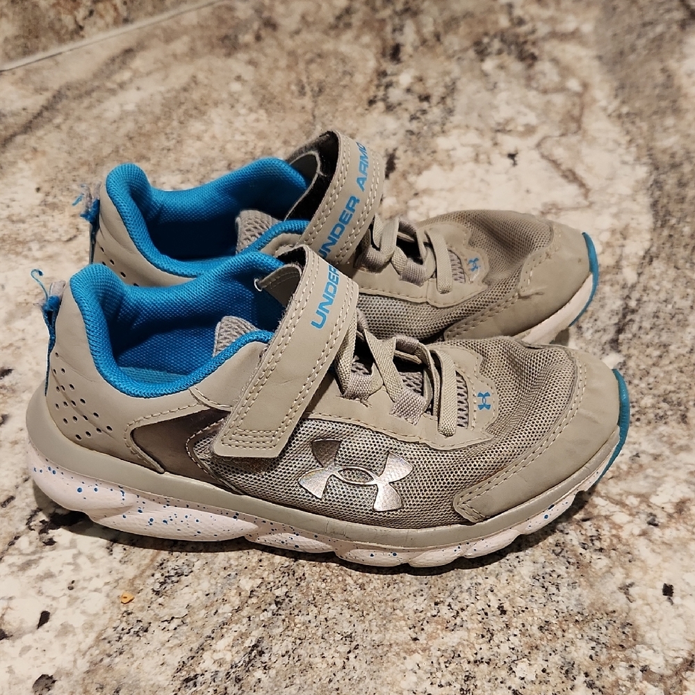 Under Armour Kids' Gray and Blue Shoes. Size 1